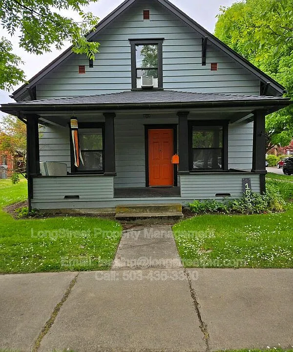 801 SW 11th St