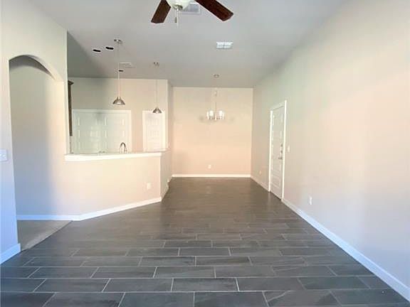 3rd image of 210 Hidden Springs Dr #210