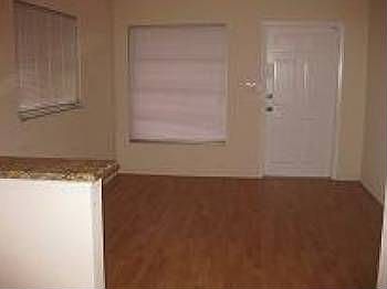 3rd image of 636 71st Ave N