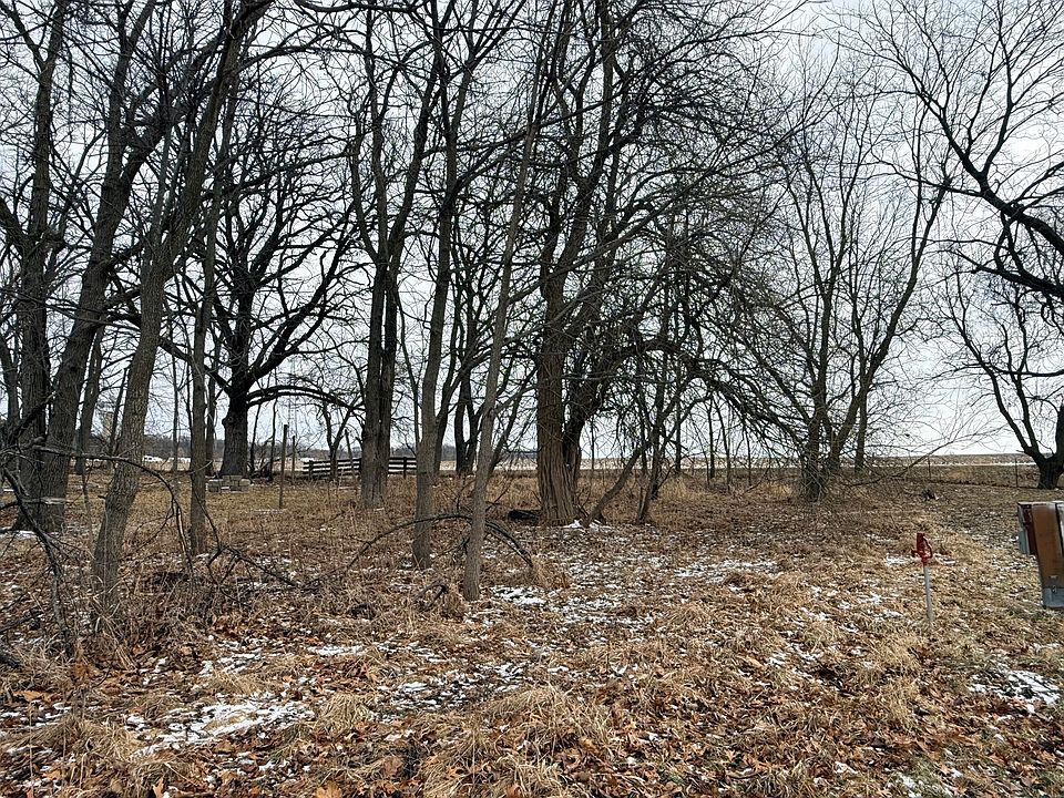 2nd image of 11-45 Woodhaven Lakes