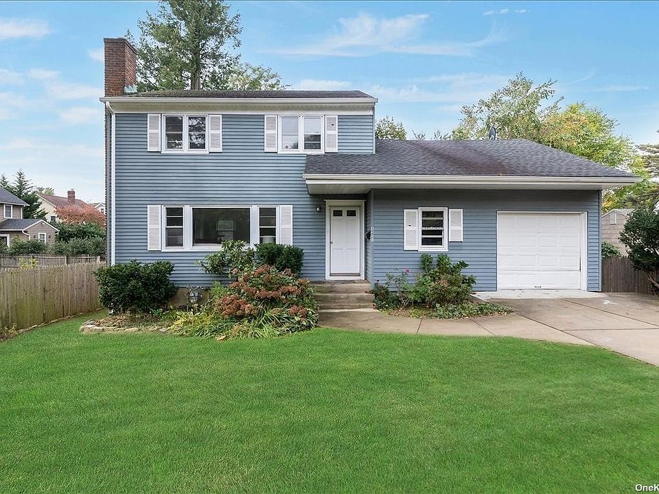 1st image of 1350 Jericho Oyster Bay Rd