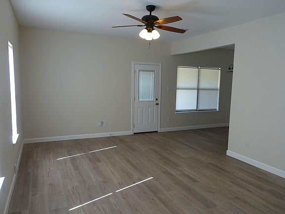 2nd image of 2622 Gwendolyn Ln #A