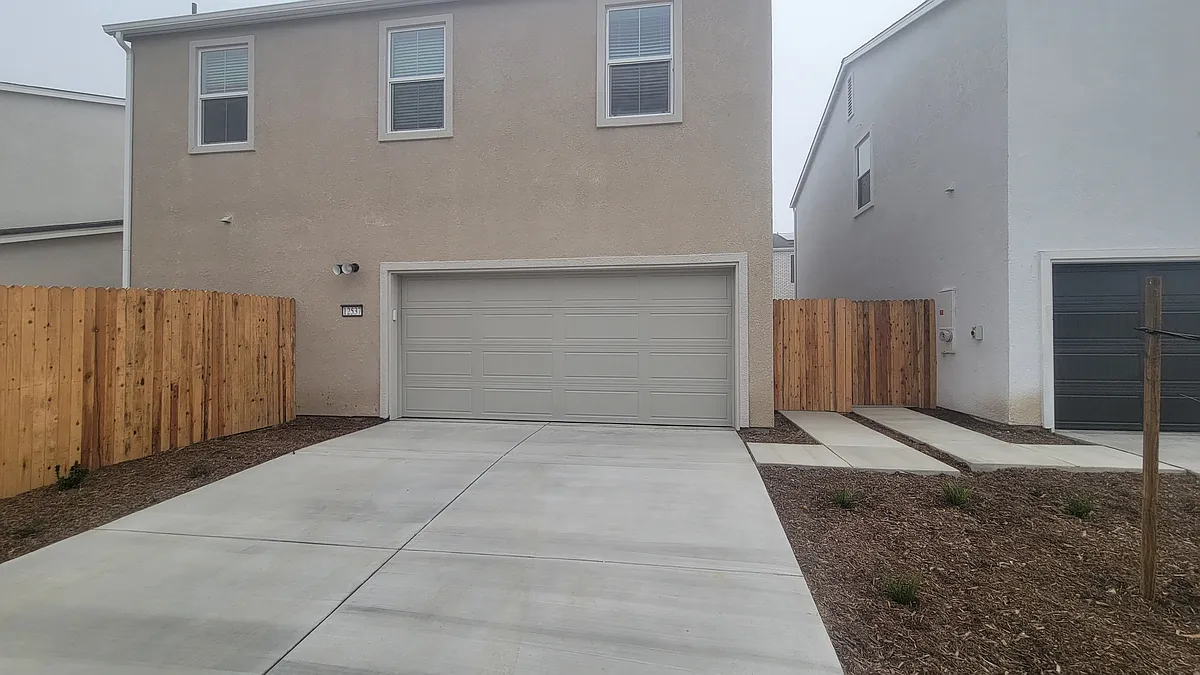 Building Photo - 12537 Camino Glorieta