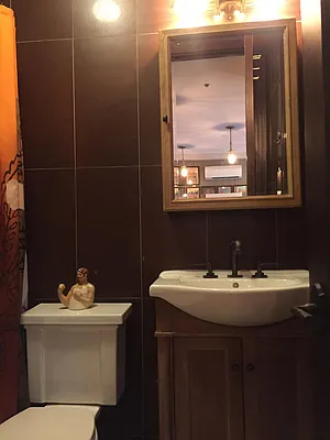 Rented by Nooklyn NYC LLC | media 49