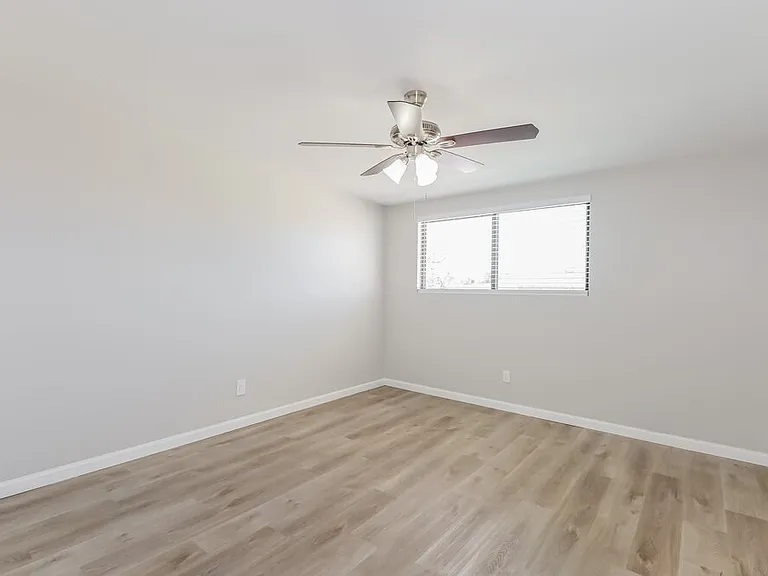 6761 E Fayette St — Photo 10