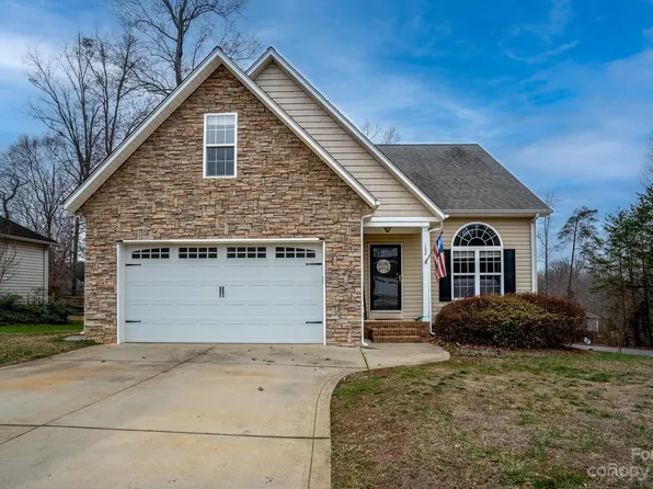 102 S Kayla Dr, Granite Quarry, NC 28146