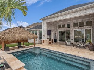 624 Breton Dr, Aubrey, TX 76227