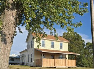 16853 N Wright Rd, Lewistown, IL 61542