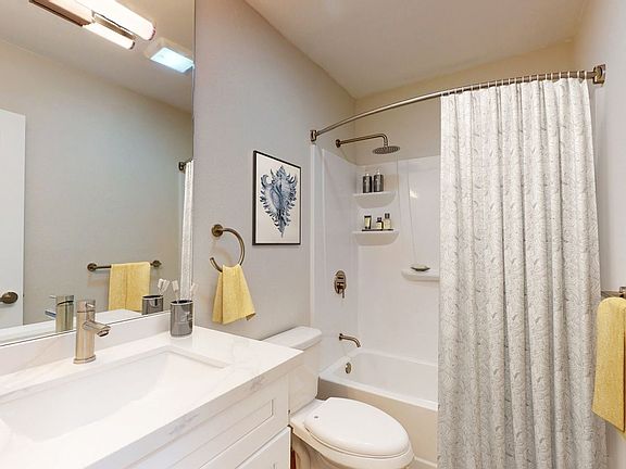 5th image of 14709 S Budlong Ave APT 203