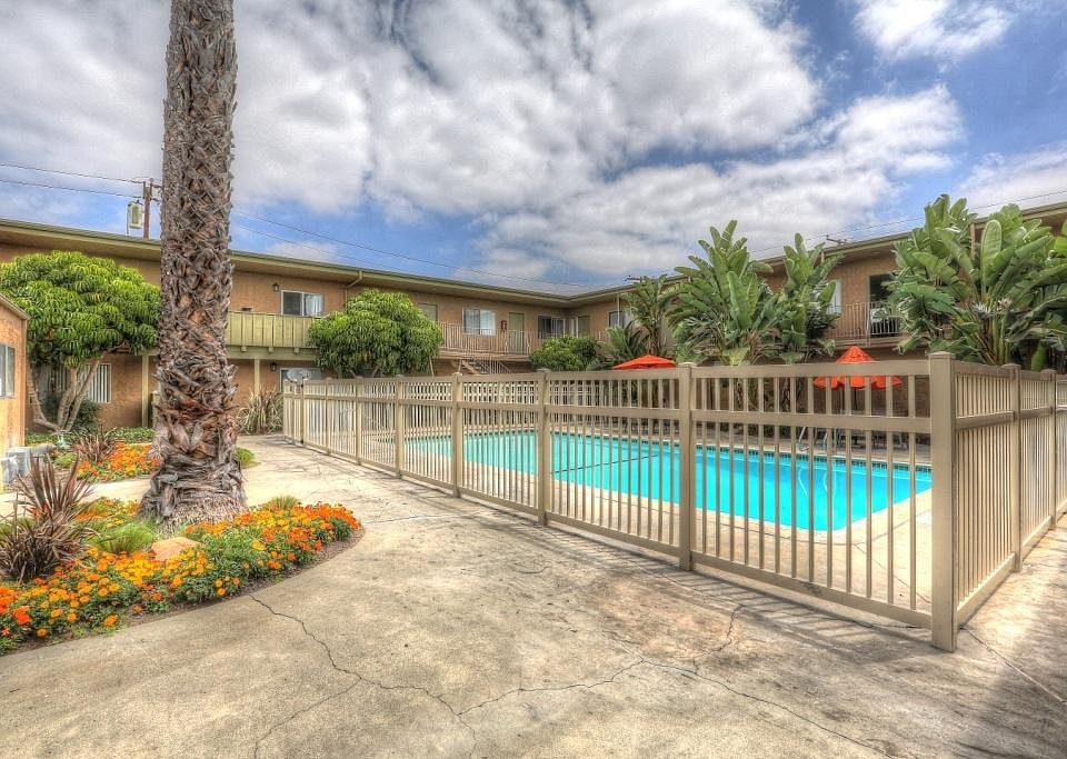 1st image of 16208 Cornuta Ave APT 32