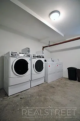 Rented by Real Street Inc | media 9