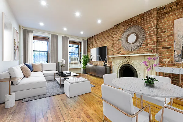 Rented by Brick&Mortar | media 12