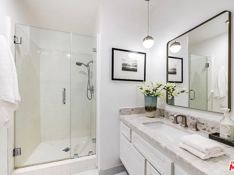 441 N Oakhurst Dr #203 — Photo 13