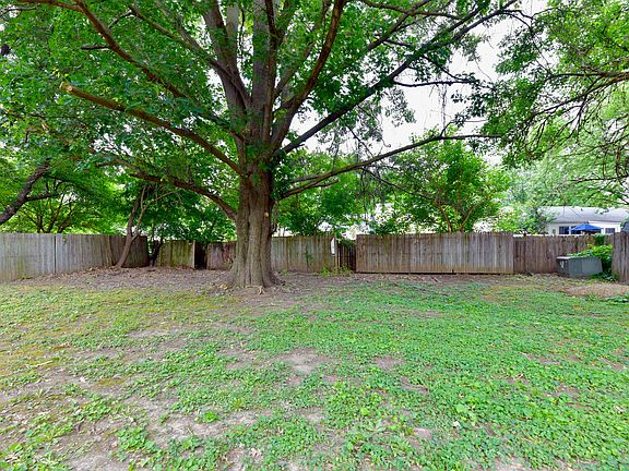 5th image of 6639 W Loretta Dr
