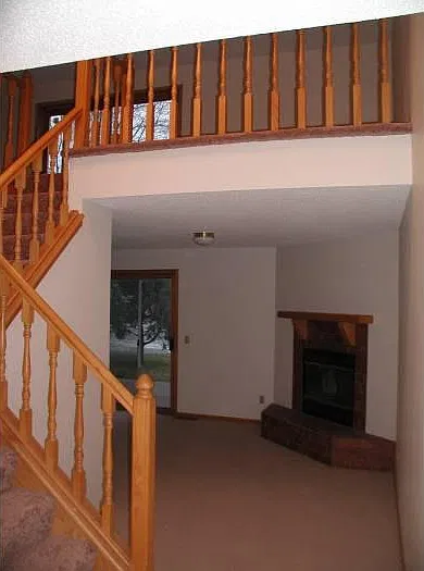 2 bed, 1400 sqft, $1,800 — Photo 4