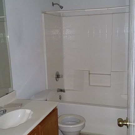 5th image of 322 Lake Texoma Dr