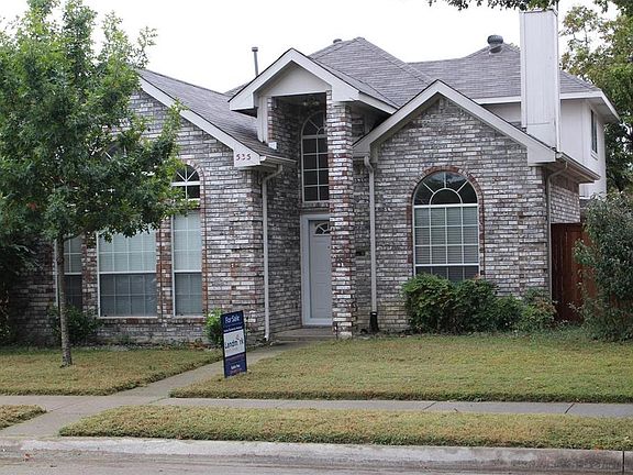 2nd image of 535 Village Green Dr