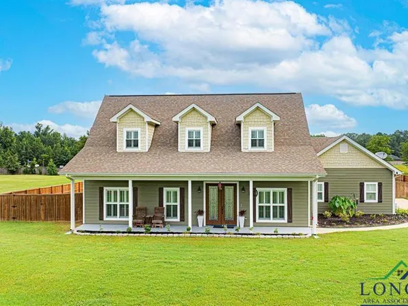 226 Jacobin Creek Dr, Gilmer, TX 75645