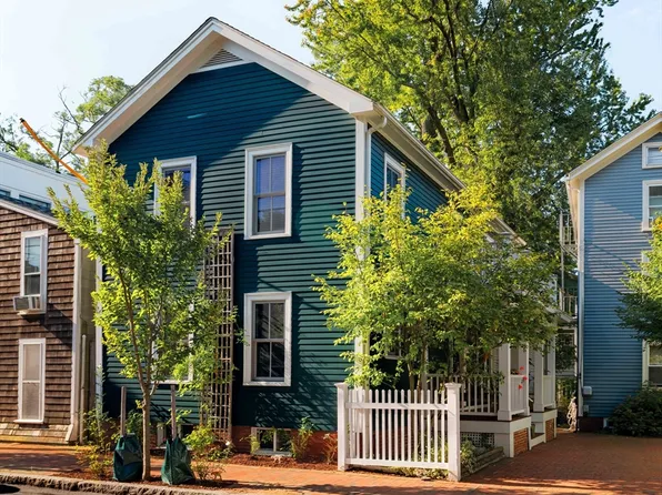 498 Franklin St, Cambridge, MA 02139