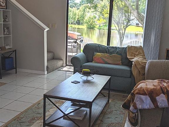 5th image of 2938 Lantana Lakes Dr E
