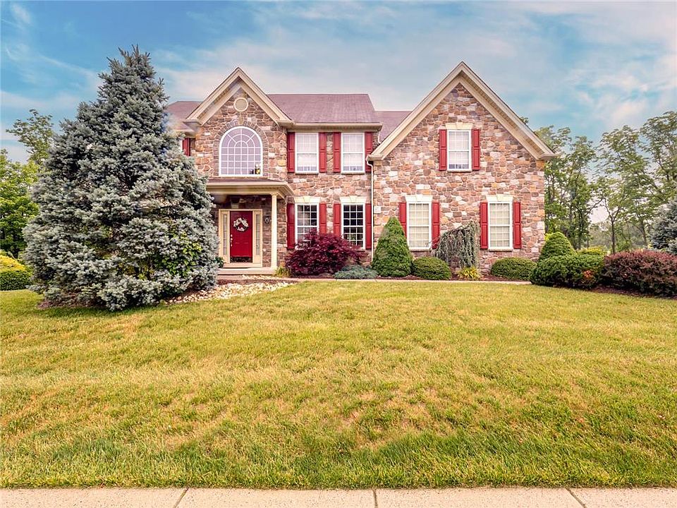 4805 Curly Horse Dr, Center Valley, PA 18034 Zillow