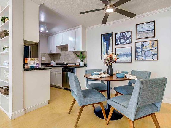 5th image of 1212 Whipple Ave #103