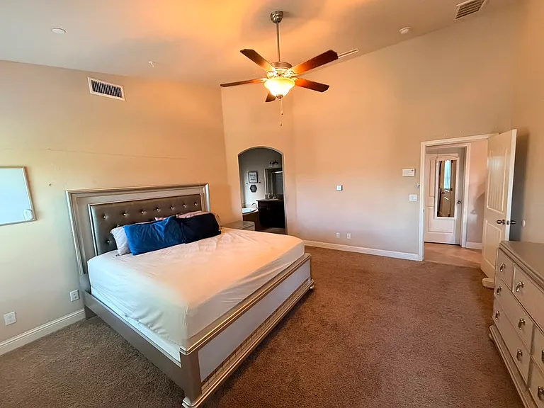 6682 E Fedora Ave — Photo 2