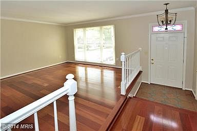 Living Room / Foyer