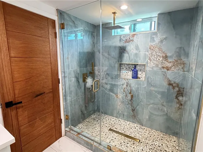 7257 Wilbur Ave — Photo 15
