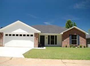 9116 Bernadette Ln, Shreveport, LA 71118