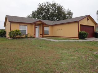 941 Lexington St NE, Palm Bay, FL 32907