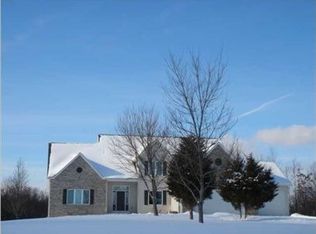 1949 Signature Dr NE, Ada, MI 49301