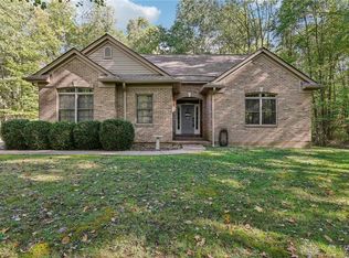 2250 Hulington Rd, Bethel, OH 45106