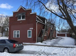 1203 Victoria Ave APT 2F, North Chicago, IL