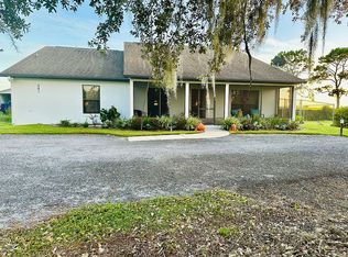 541 Konomac Lake Dr, Debary, FL 32713