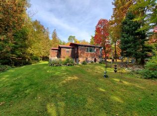 18 Barnham Brook Rd, Saranac, NY 12981