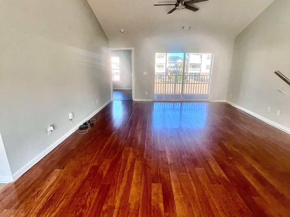 1st image of 106 Butkus Dr Unit 6