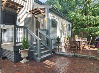 190 Tremont St #2R, Somerville, MA 02143