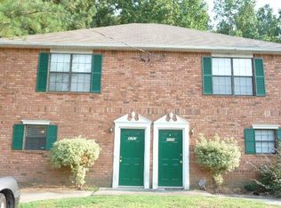 4393 Coopers Creek Dr SE, Smyrna, GA 30082