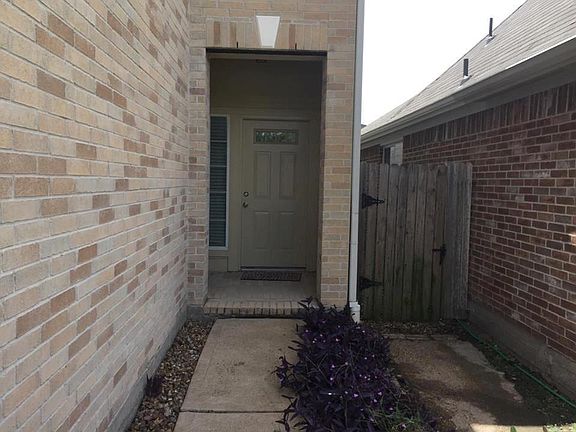 3rd image of 13315 Albelia Meadows Dr
