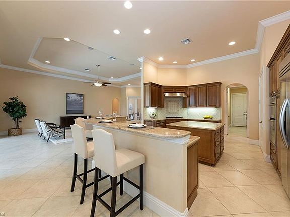 5th image of 3812 Mahogany Bend Dr
