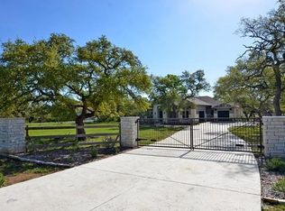 125 W Creek Cv, Dripping Springs, TX 78620