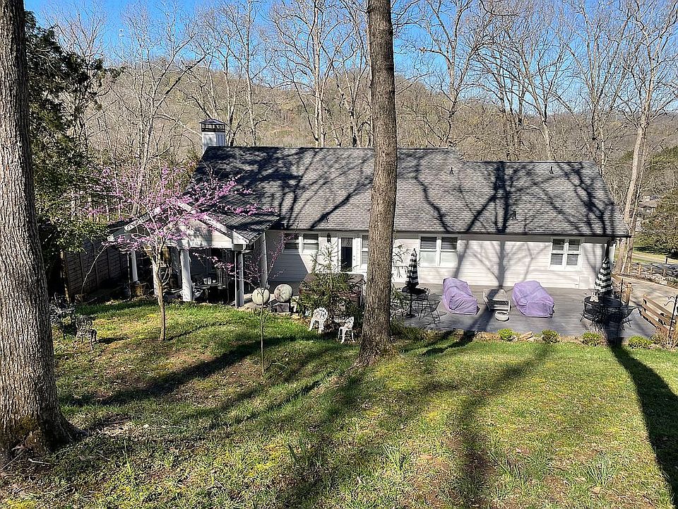 2nd image of 7712 Sawyer Brown Rd