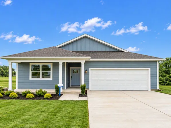 200 Chamberlain Dr, Staunton, VA 24401