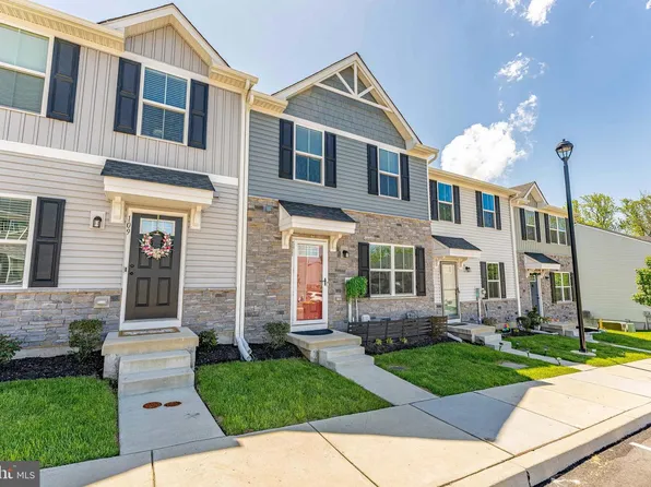 111 Patton Ter, Pottstown, PA 19464