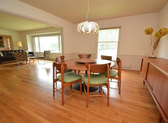 5th image of 3385 Lamarque Dr