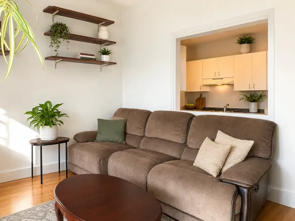 1653 Washington St, Boston, MA