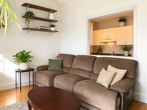 1653 Washington St #602 Photo 1
