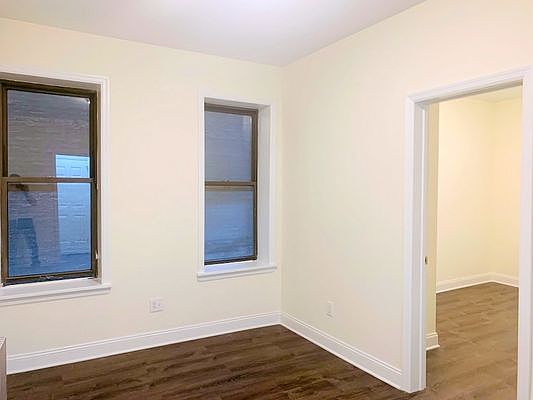 4th image of 229 W 105th St APT 3