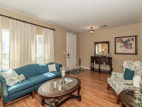 5th image of 1838 W Mallard Way